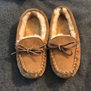 Kids moccasin slipper